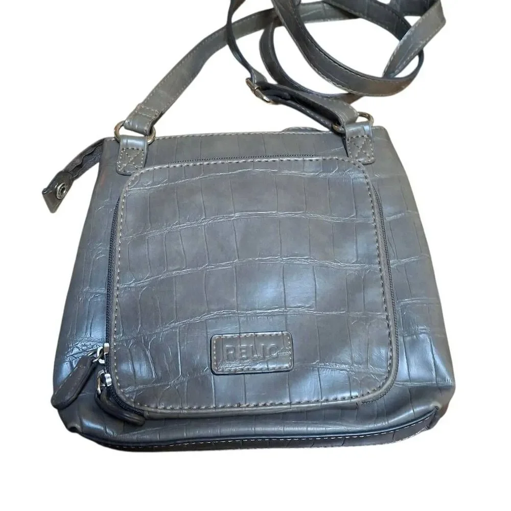 Chic Gray Croc-Embossed Relic Crossbody Bag – Adjustable Strap, Multiple Pockets